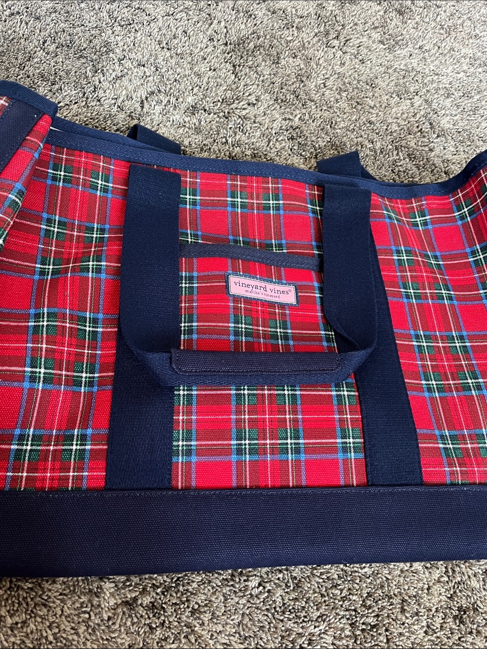 Vineyard Vines Red Tartan Tote with Navy Handles!  Holiday! Christmas!